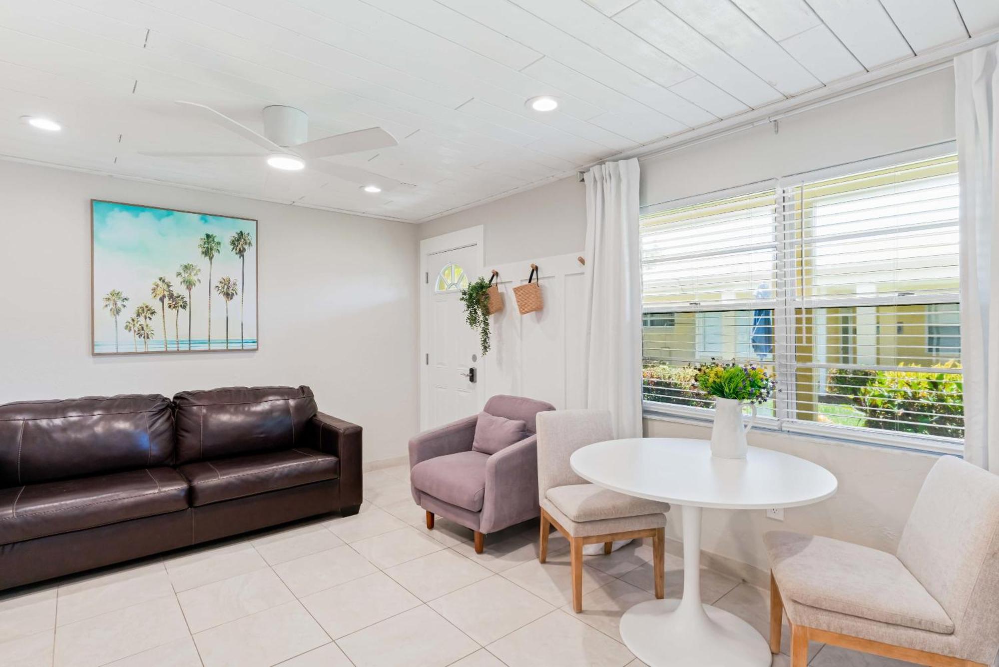 Beachside Retreat W Heated Pool Сейнт Пийт Бийч Екстериор снимка