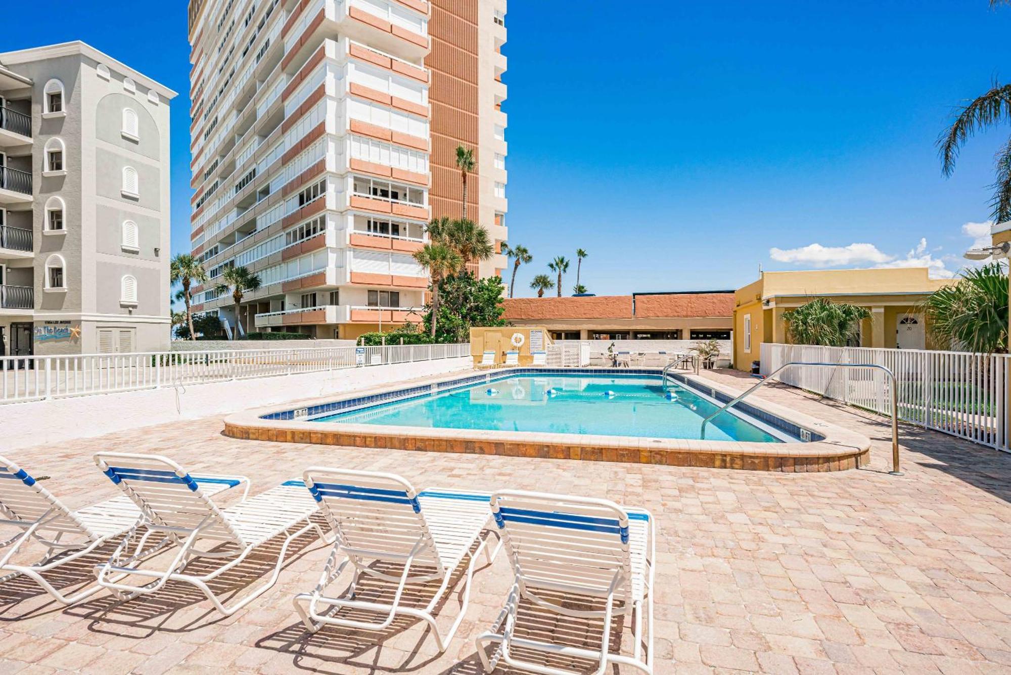 Beachside Retreat W Heated Pool Сейнт Пийт Бийч Екстериор снимка